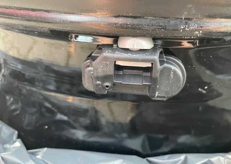 Opel Corsa E джанти 5X100 17-ки ET44 +TPMS
