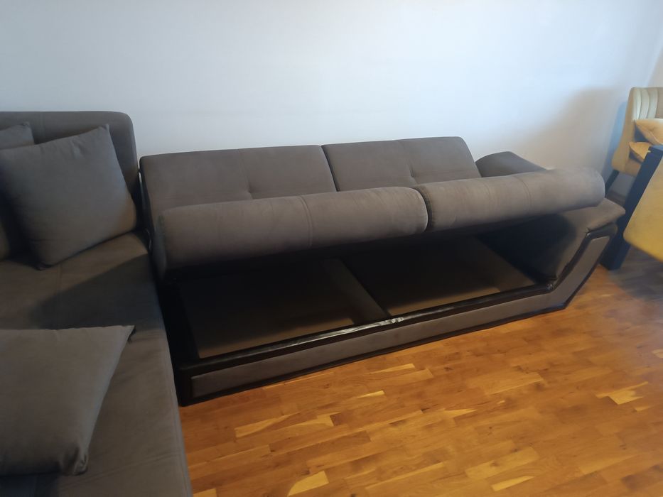 Продавам Ъглов диван