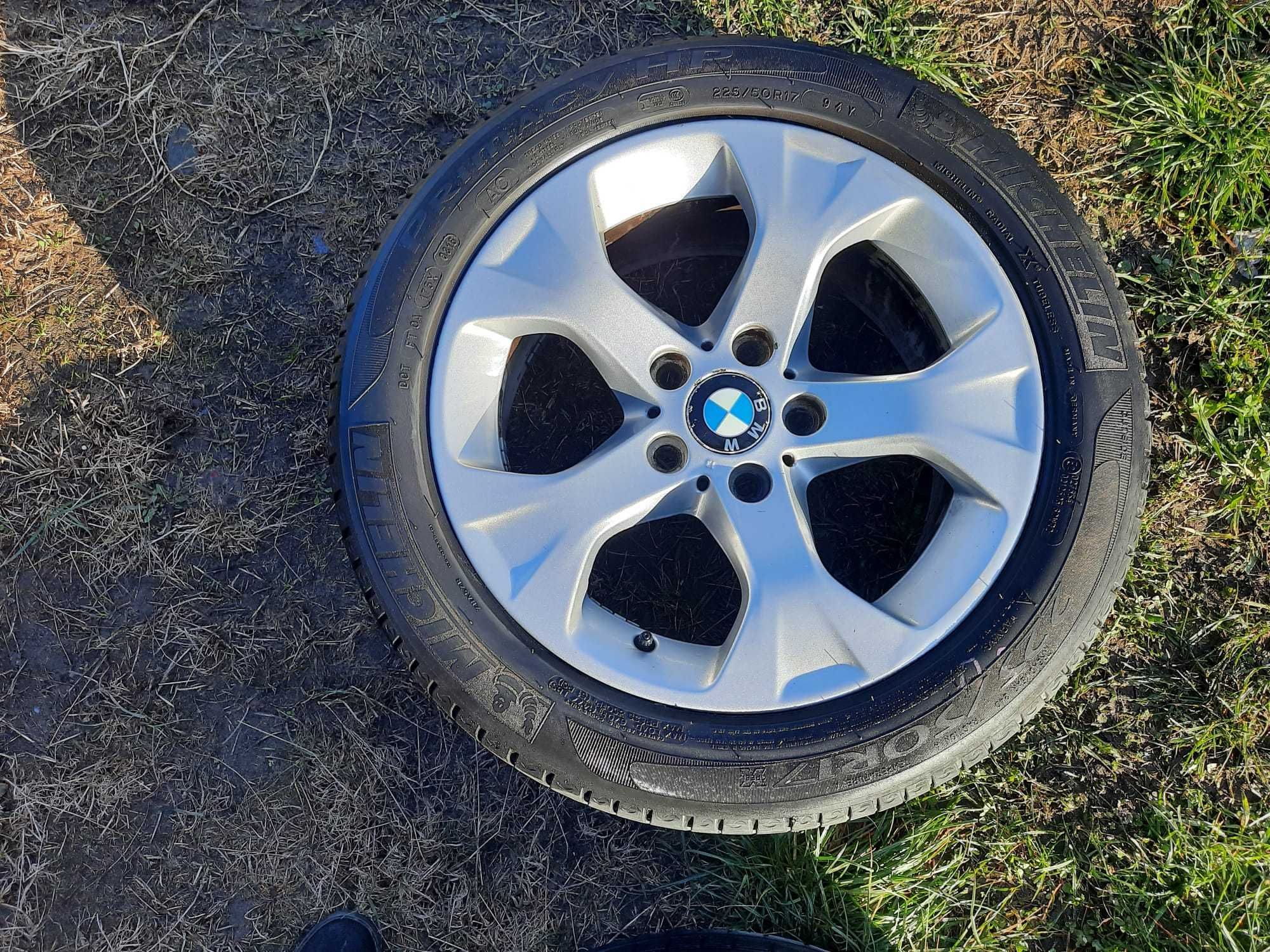 Vând 4 buc. jante aliaj+ anvelope vară Pirelli-BMW X1 E84, 225/50 /17