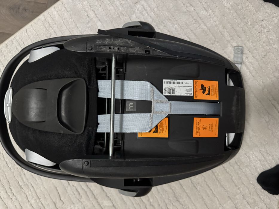 Scoica auto Cybex Cloud Z i-Size cu adaptoare