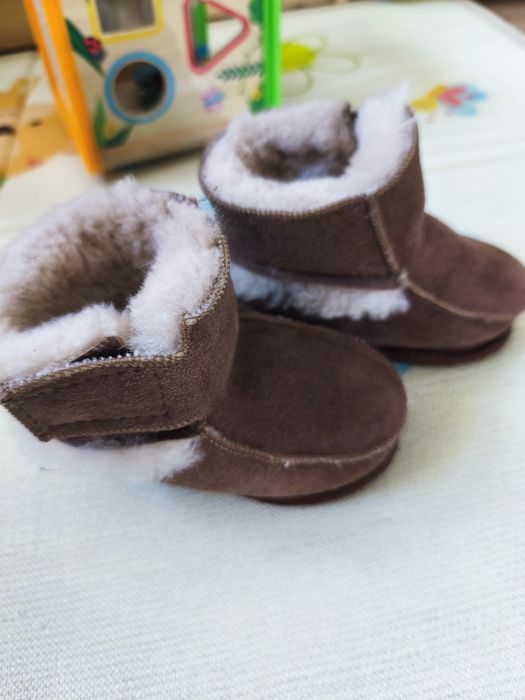 Топли пухкави пантофки