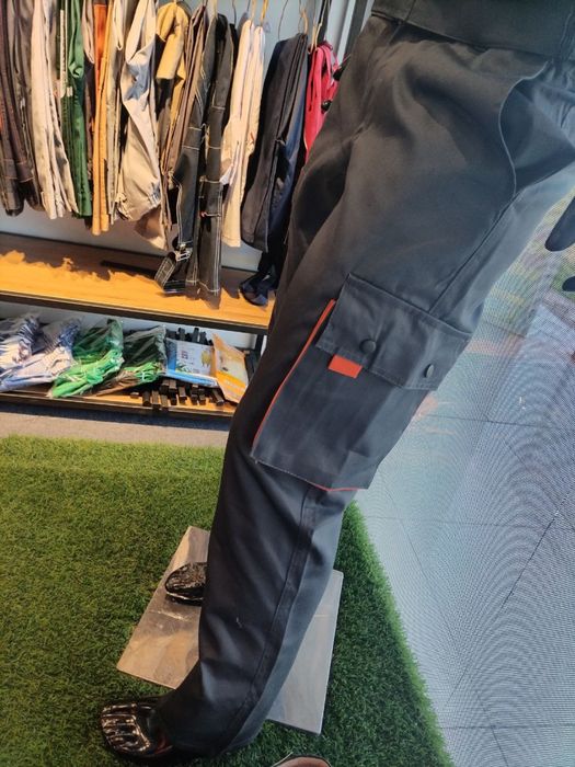 Uniforma Maxsus kiyim