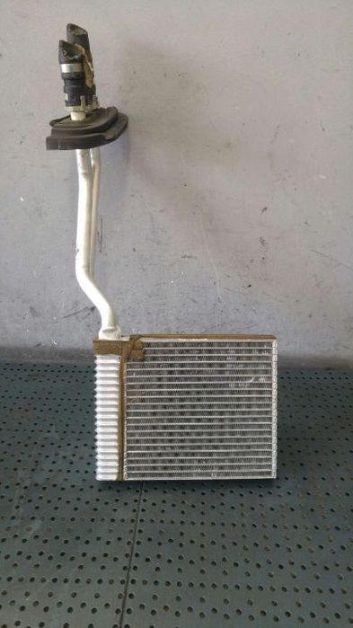 Radiator calorifer apa bord ford kuga 1 vp3m5h18476ea