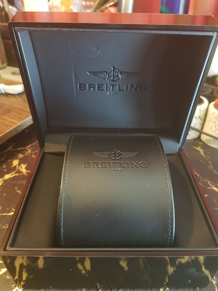 BREITLING часовник кутия