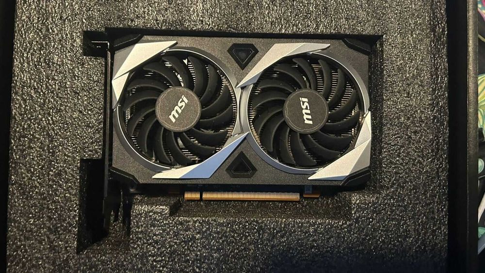 Видеокарта MSI 6500XT 4Gb