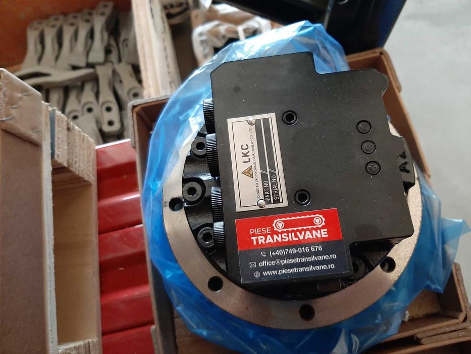 Transmisie finală cu hidromotor de marș Neuson, Takeuchi