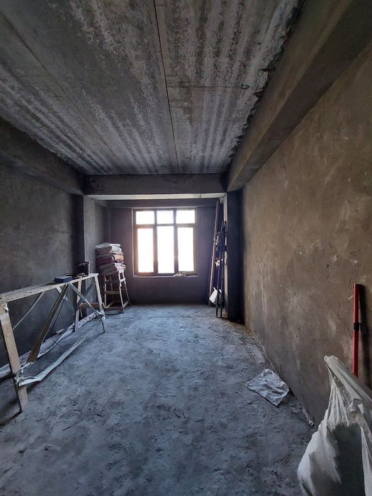 Новостройка China House