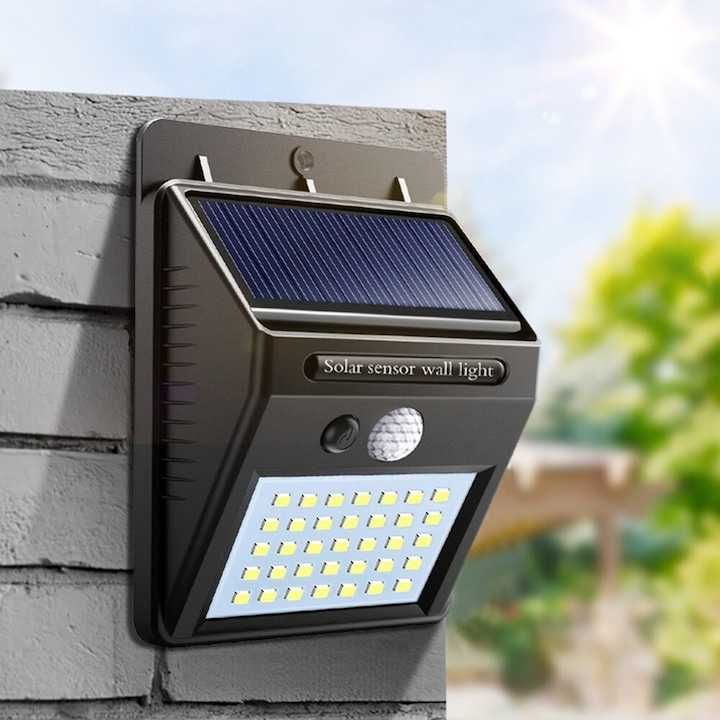 LED соларен прожектор със сензор