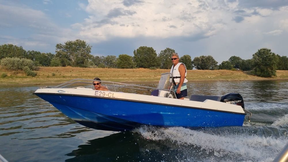 Bayliner Marine/Cobra