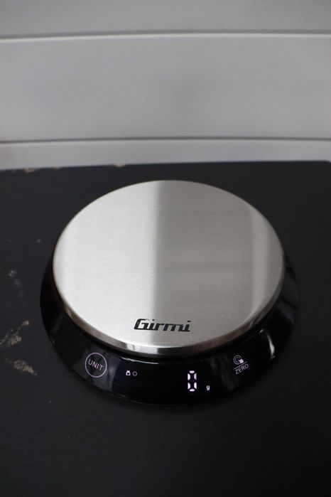 Кухненска везна Girmi 1г/5кг, дисплей с висока яркост, функция тара