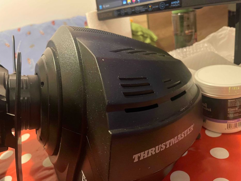 Thrustmaster T300 RS GT Edition + Pedale T3PA - in stare buna