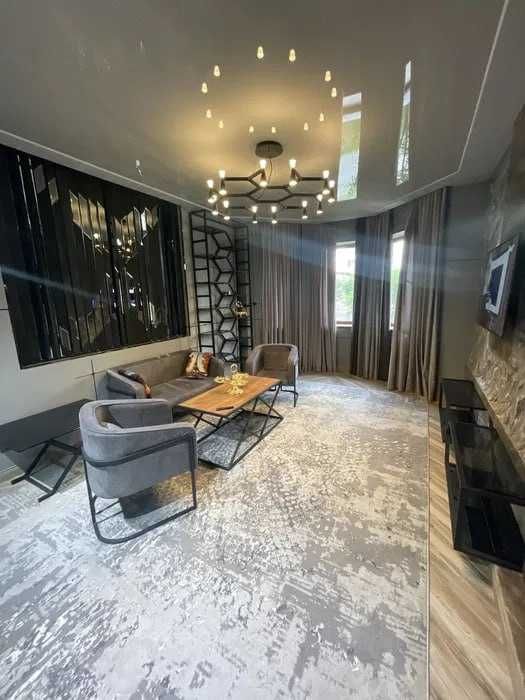 Срочно сдам 2/2/9 на Чиланзаре-8 ор-р Парус 129*