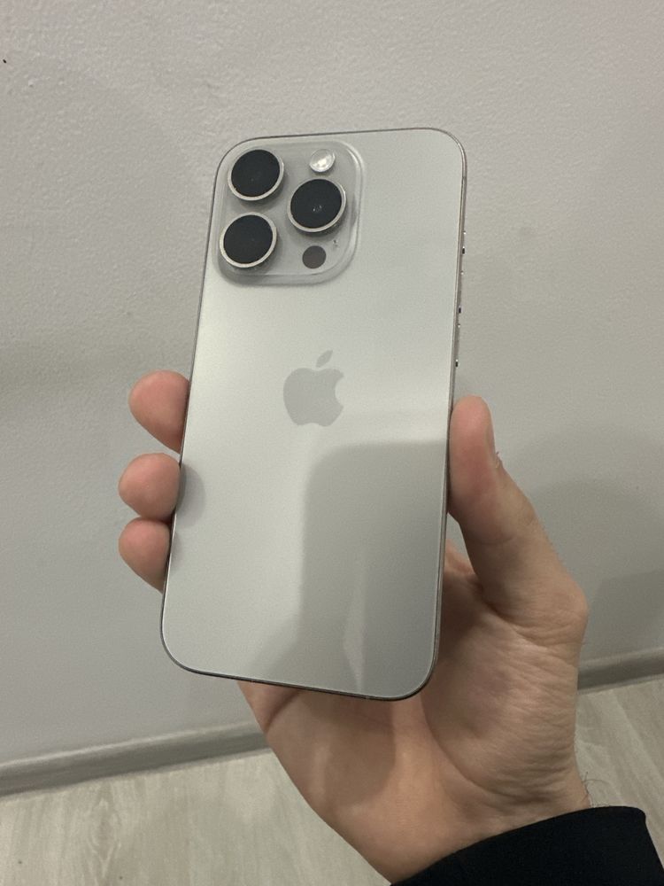 Iphone 15 pro идеал