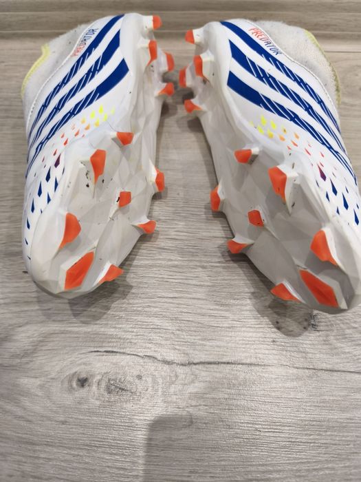 Бутонки adidas 36