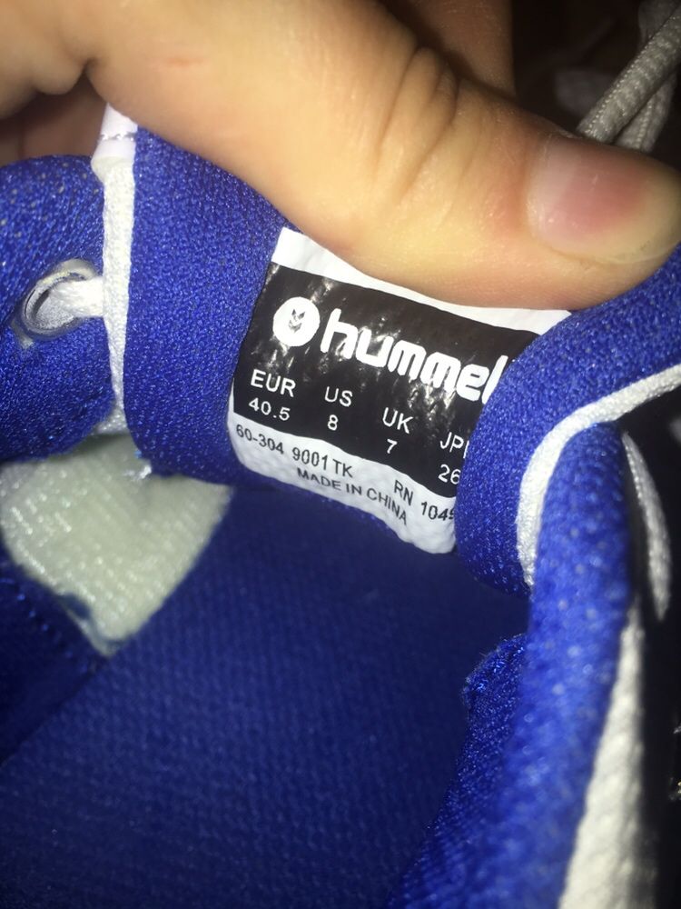 Adidasi albi Hummel