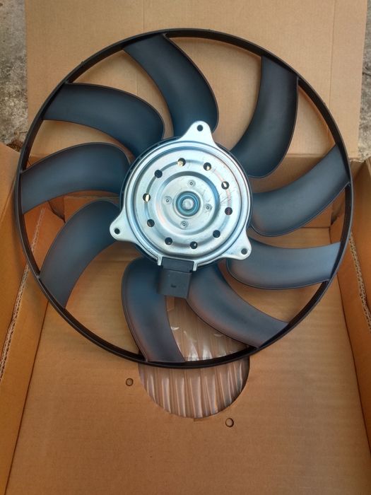 Ventilator mic Audi A4 A5 A6 cel mic de 34 de cm