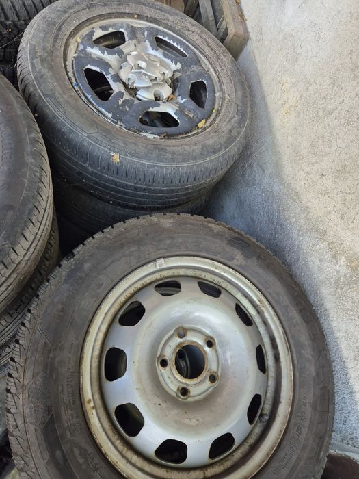 Dacia Duster 2019 г. ,джанти с гуми