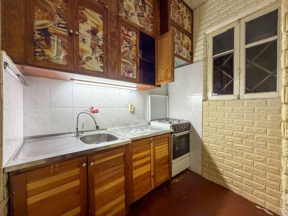 Продам 3/4/4 Буюк ипак йули метро Банковский дом