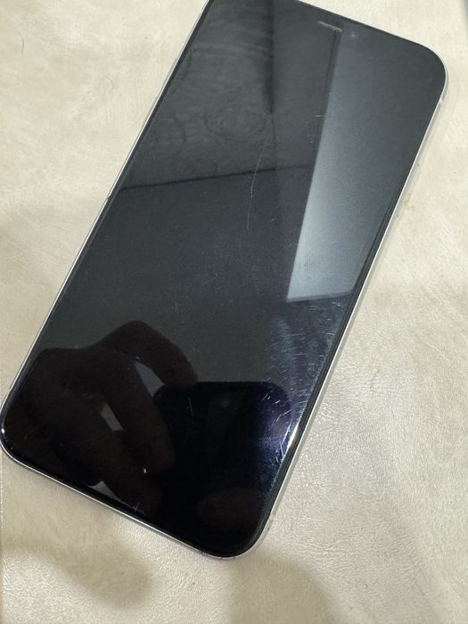 Продам IPhone 11