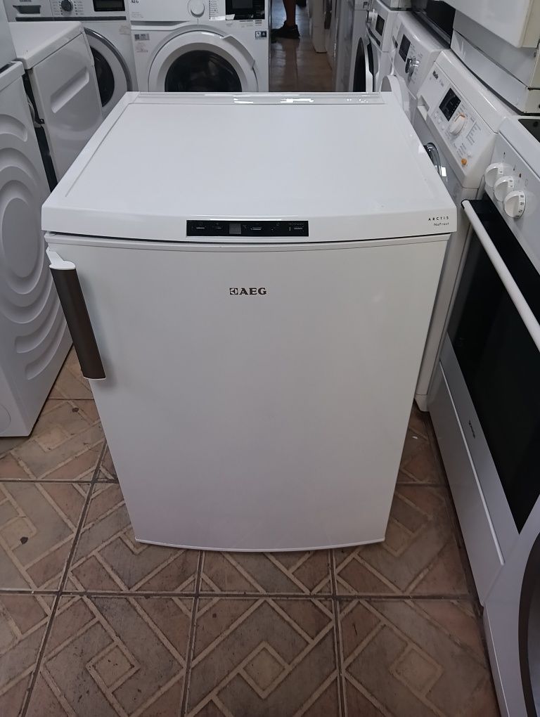 Като нов малък фризер с 4 чекмеджета АЕГ Aeg No Frost 2години гаранция