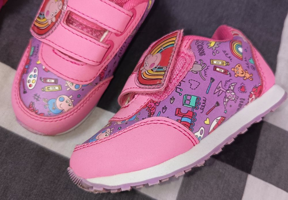 Lot încălțăminte Peppa Pig mărime 24