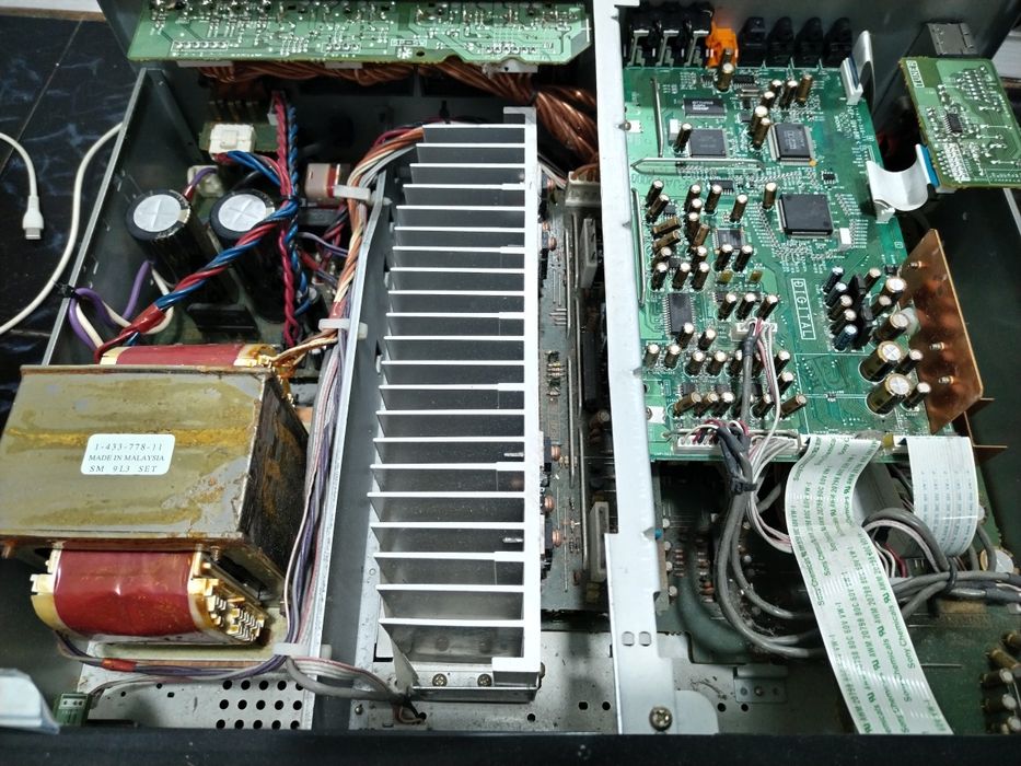 Sony str-db830 defect