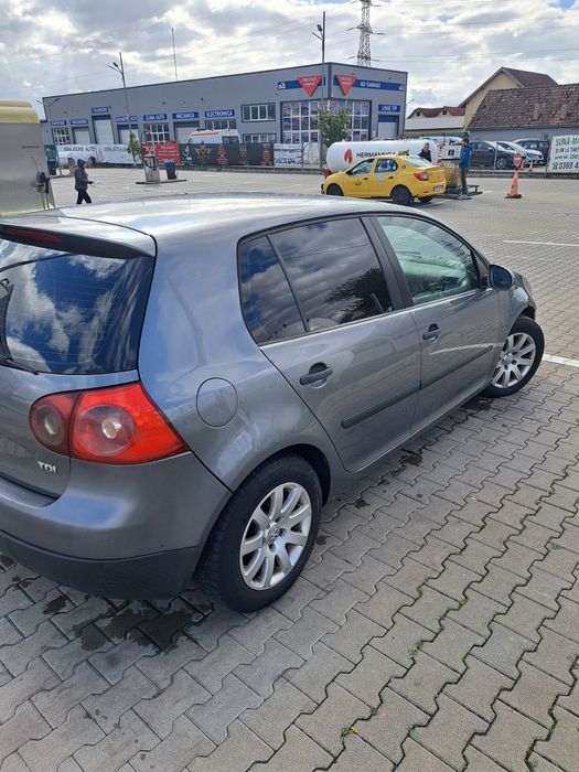 Vând golf 5 1.9 2005