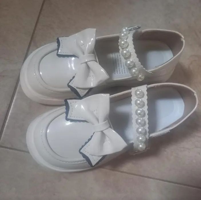Продам новые туфли