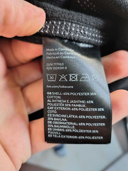 Plover, Pulover H&M Loose Fit Waffled Sweatshirt Size M - L