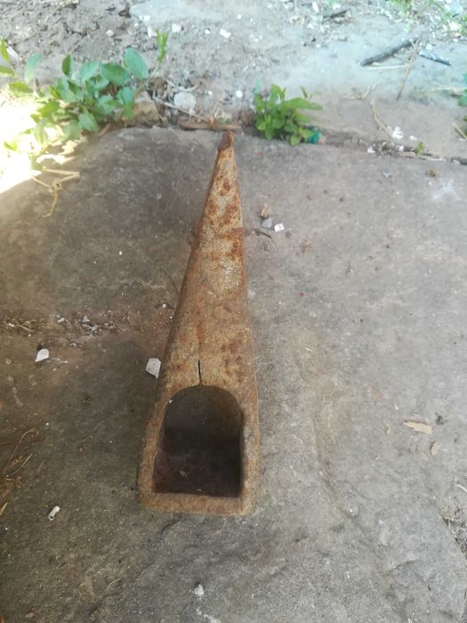 Стара брадва топор