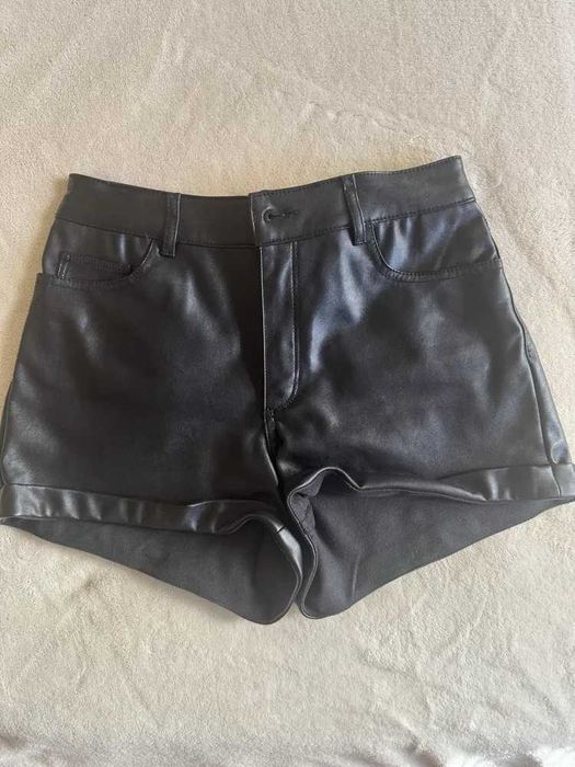 Къси панталони GUESS NEXT Okaidi River island Mango Denim co Zara