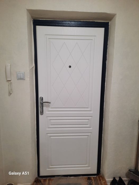 Продам 2-х ком.квартиру