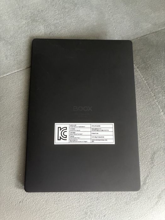 Boox 4 Poke Lite - четец за книги/ с подсветка