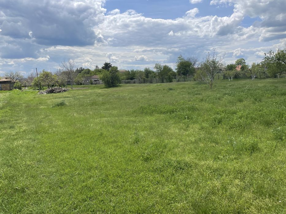 Продава се Парцел в с. Миладиновци, Област Търговище - 1642 кв.м за 16 €/кв.м - Снимка #6