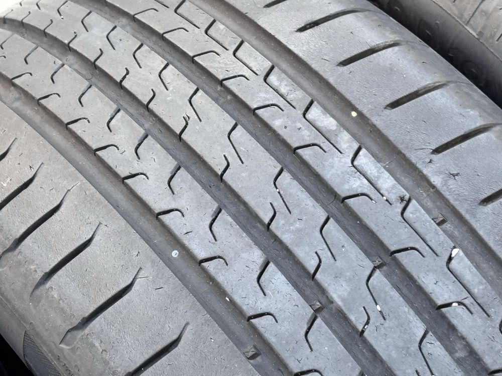 215/50/R18 Continental EcoContact6 4бр летни dot0520 5-6mm