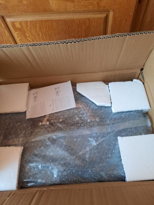 Valiza de calatorie cu cadru din aluminiu pentru afaceri.
50,8 cm