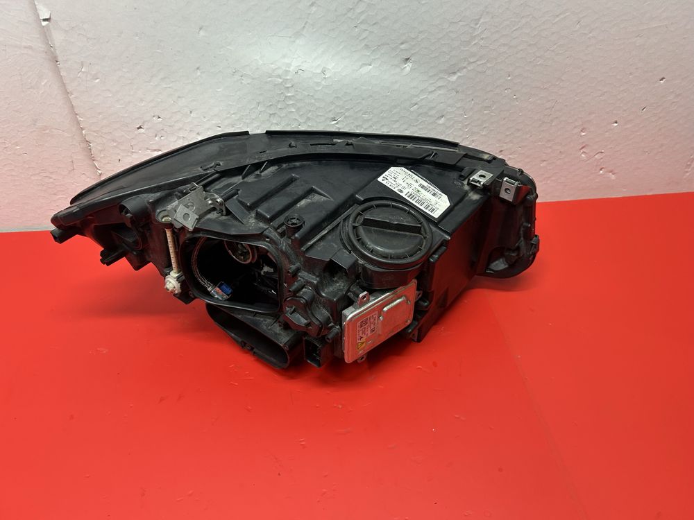 Far faruri bmw F10 F11 seria 5 LCI bi xenon adaptiv stanga 2013-2016