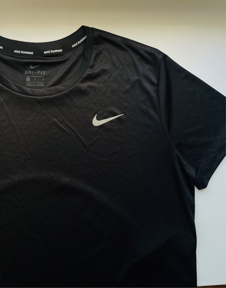 tricou nike sport femei ,mărimea L