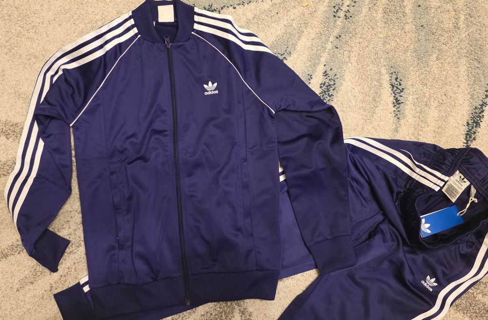 Trening Adidas ORIGINALS 2025 Unisex