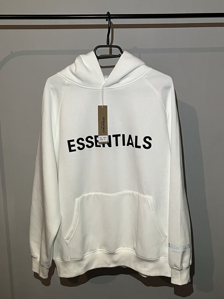 Hanorace essentials