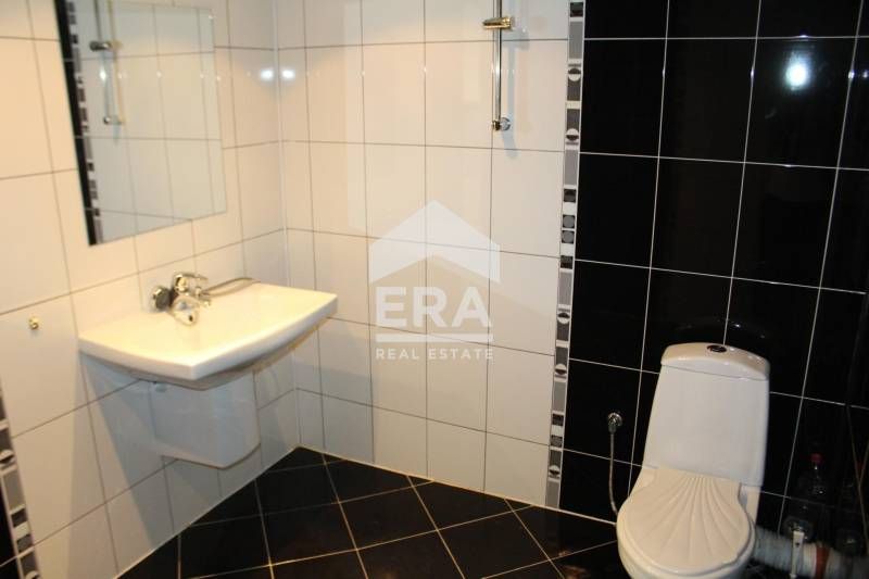 Продава се Склад в Варна, Изгрев - 126 кв.м за 1508 €/кв.м - Снимка #4