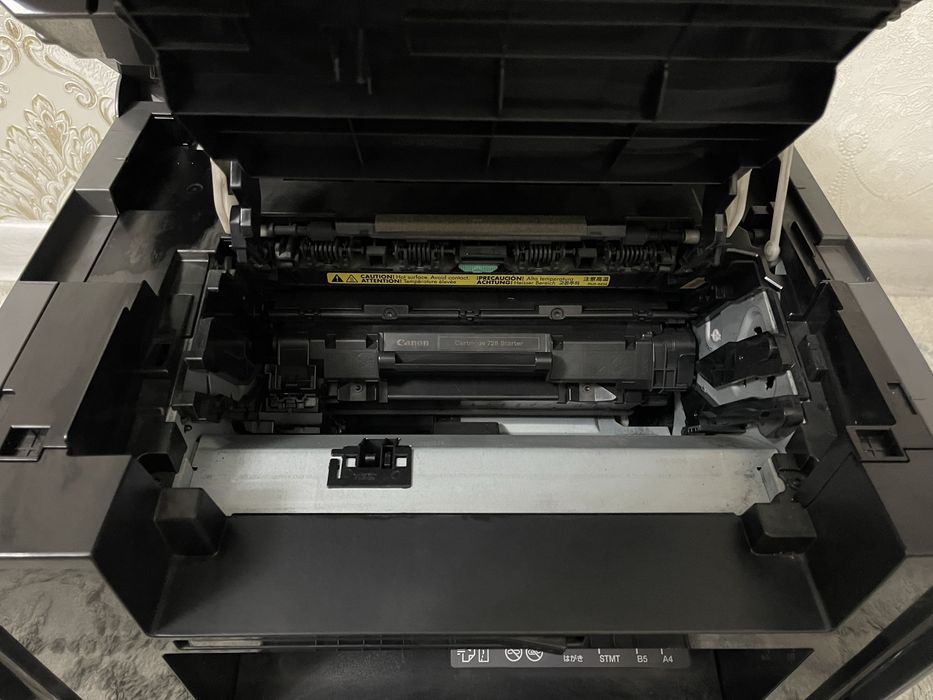 Продам 3в1 принтер Canon Isensys MF4750