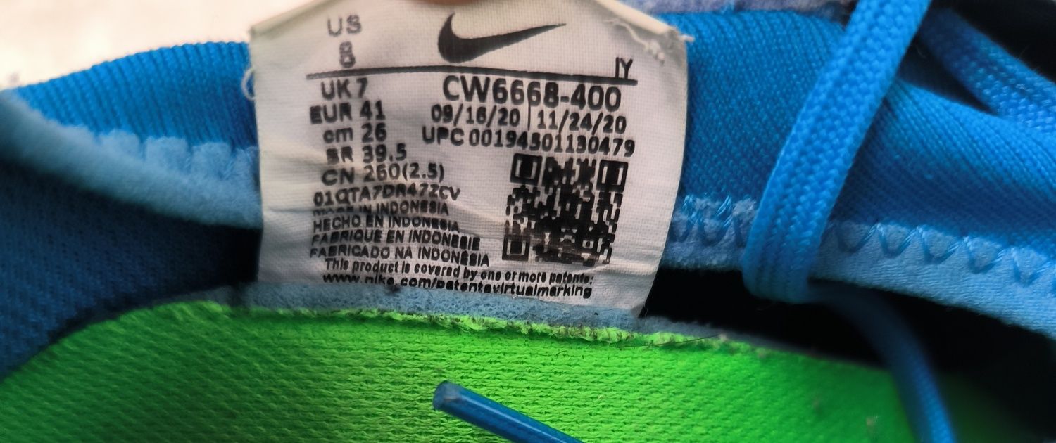 Nike PHANTOM футболни обувки 41 номер