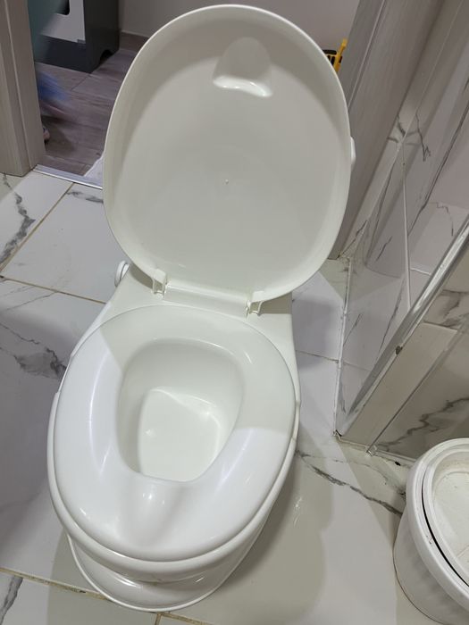 Детска тоалетна