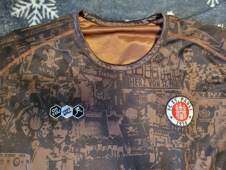 Tricou si fanion st pauli