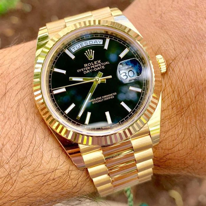 Rolex Day-Date 40mm Yellow Gold Black Dial