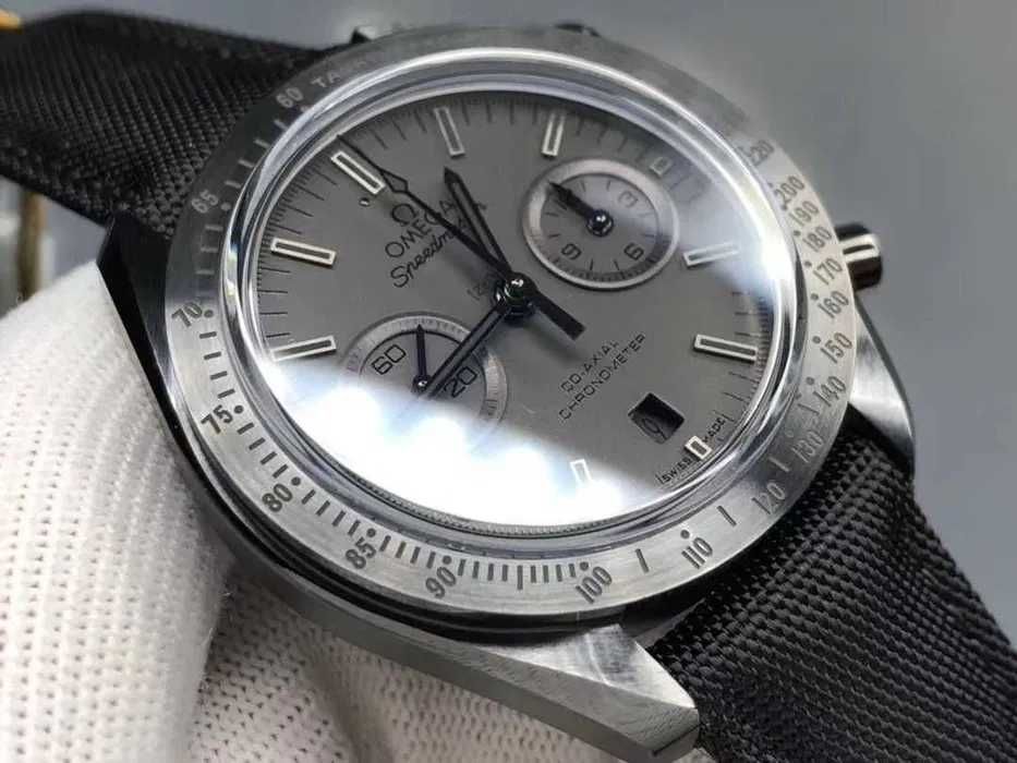 omega speedmaster dark side of the moon grey