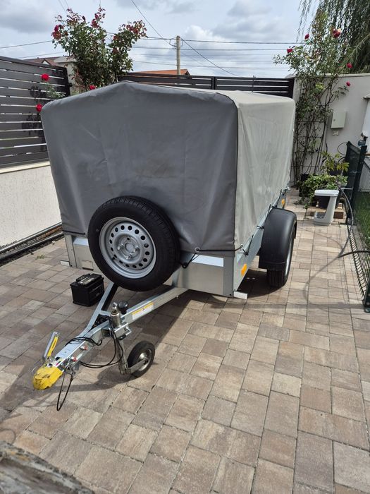 Închiriez remorcă 750kg