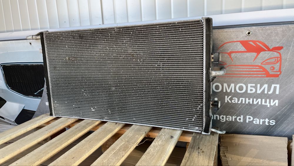 2 броя радиатор Ford Focus MK4 2018-