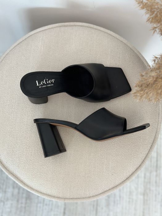 Papuci cu toc din piele naturala